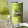 Althaus_Cold-Brew-Mizudashi-Prepared-drink-and-tin-1200x1200px-min_800x800 Althaus Cold Brew Mizudashi 20 φακελάκια – Premium Ιαπωνικό Πράσινο Τσάι για Ψυχρή Έκχυση